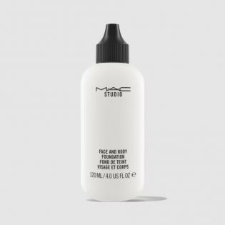 M·A·C Studio sejas un ķermeņa tonālais krēms 120 ml