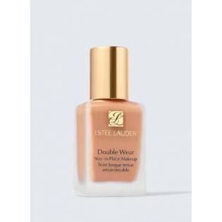 Double Wear Stay-in-Place Foundation atsauksmes