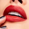 Pulvera skūpsts Velvet Blur Slim Stick