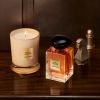 Armani/Privé Santal Dān Shā aromātiskā svece